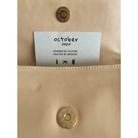 Vegan Leather Envelope Clutch - Picture 3 of 7